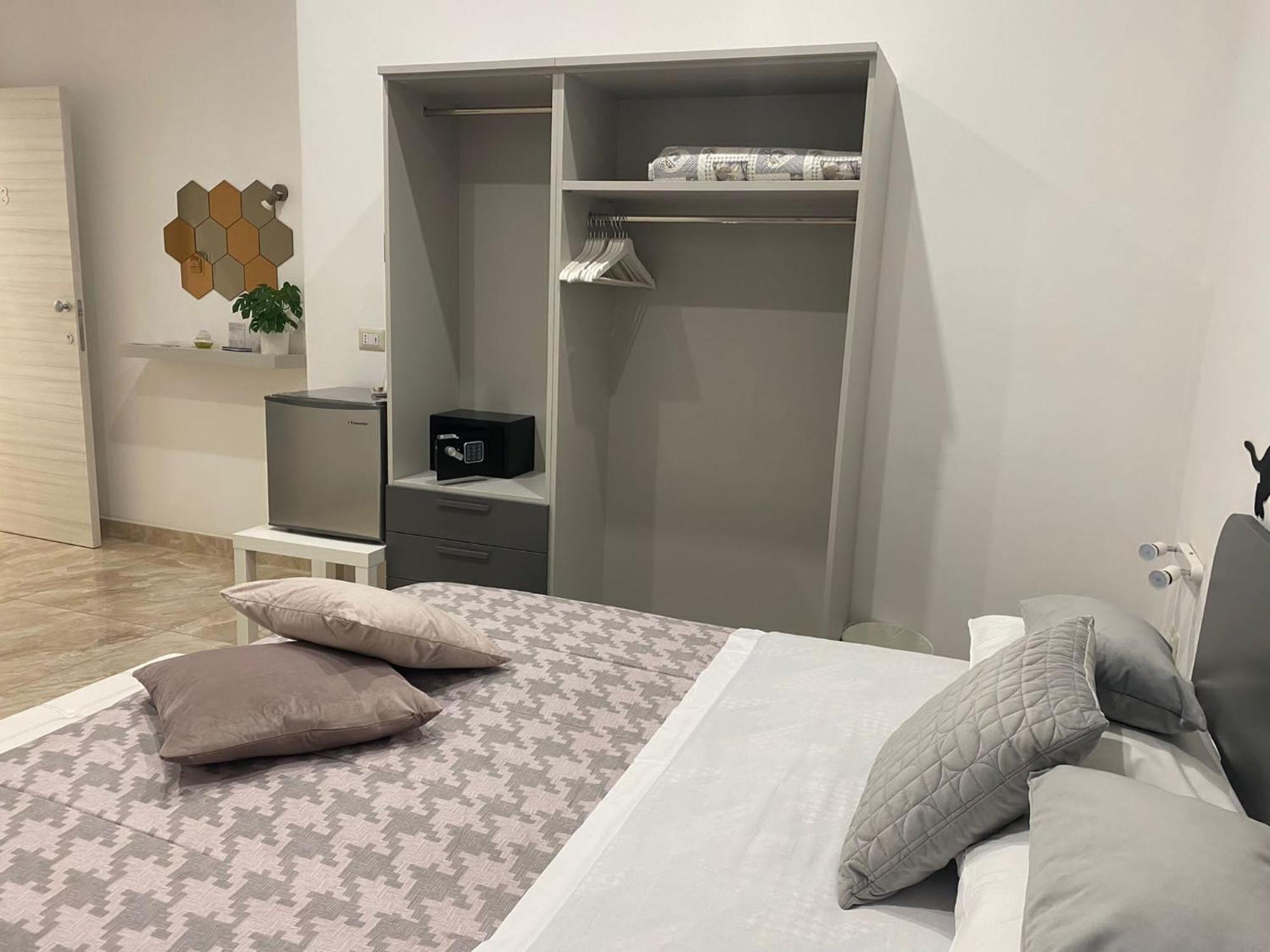 Toledo Point Panzió Nápoly Szoba fotó